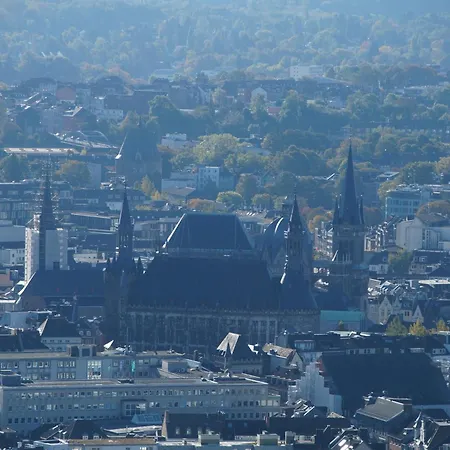 Apartment In Am Ravel-radweg Hike&bike&business *