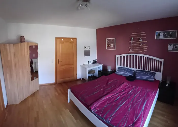 Daire In Am Ravel-radweg Hike & Bike & Business