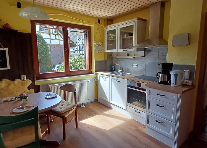 In Am Ravel-radweg Hike & Bike & Business Daire *